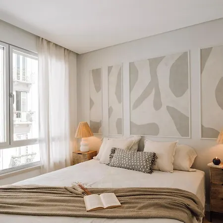 شقة Sabaudia - 2 Bedrooms And Balcony In Alvalade